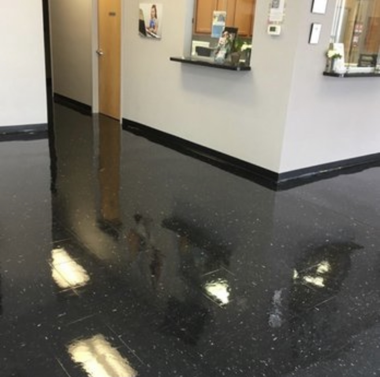 long black glossy floor Eco-Friendly Janitor Fountain City in Knoxville TN